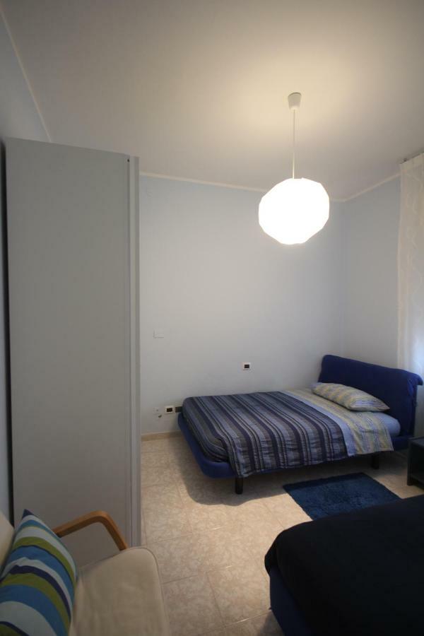 Villa Savina appartamenti Riccione Esterno foto